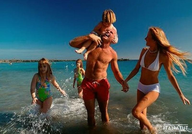 А Родина всё же милей