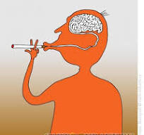 Дым от сигарет колечком...