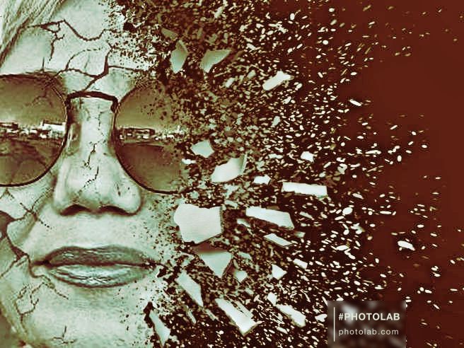 Я рассыпалась на кусочки