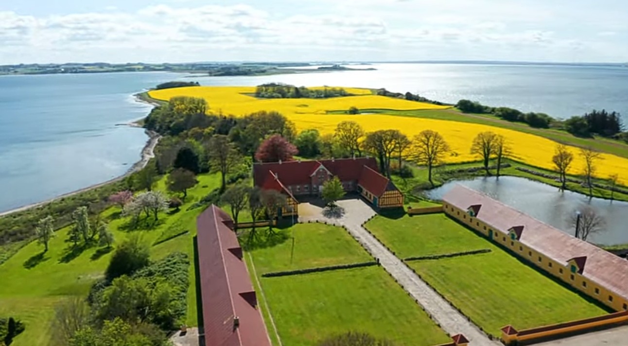 Возможность - сделать счастливым пространство...