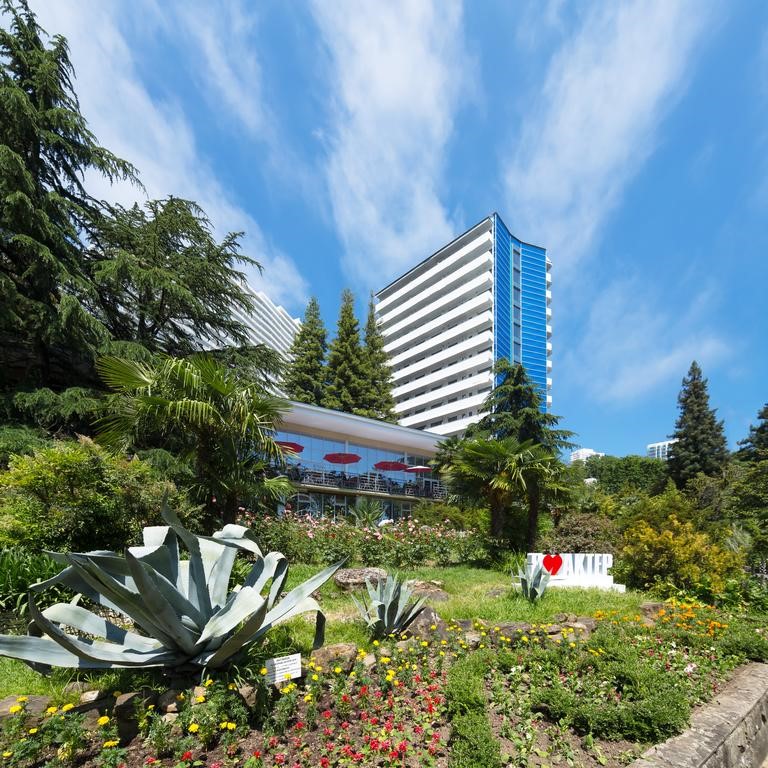 Актёры из Актёра