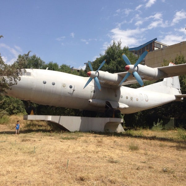 В главном сборочном