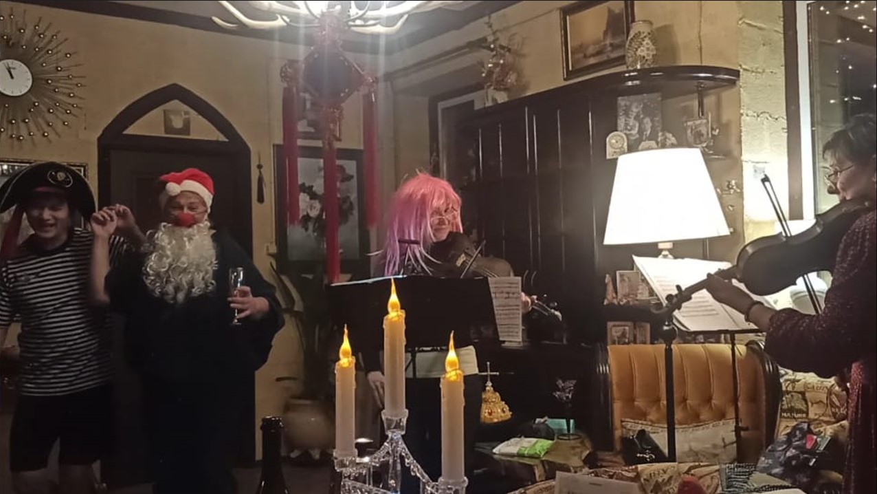 Звучали скрипки