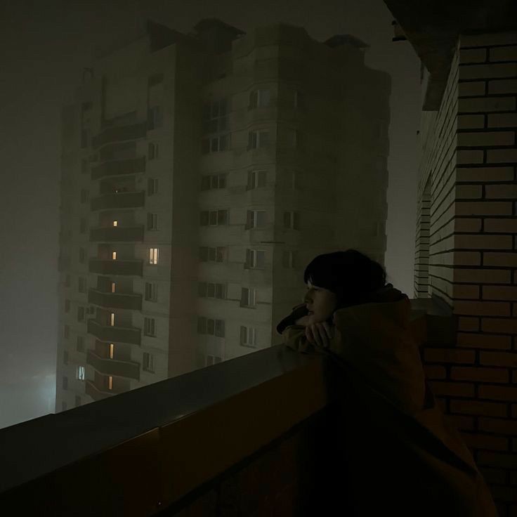 я хочу скучать по тебе сейчас