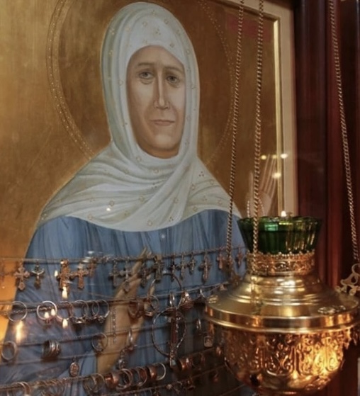 Ксения Петербужская!