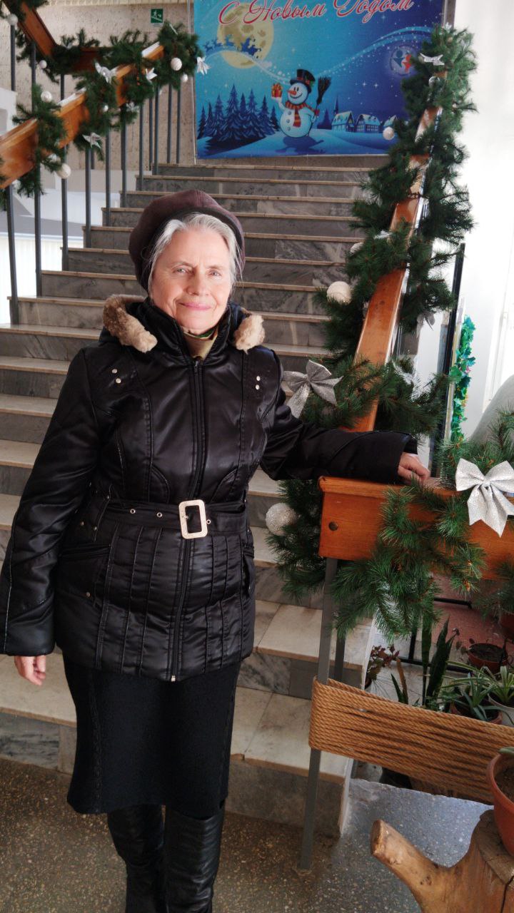 У зимушки Акростих