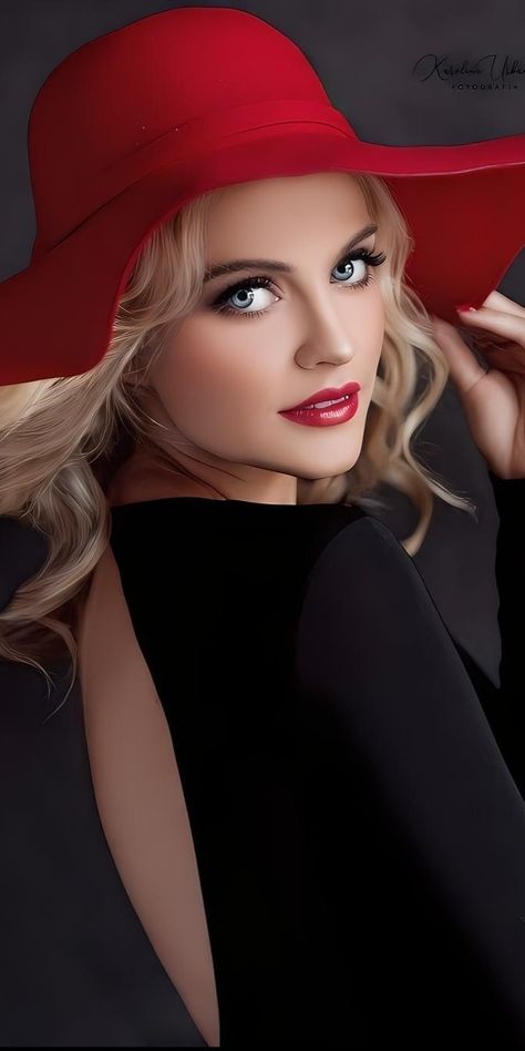 Красная шляпка...