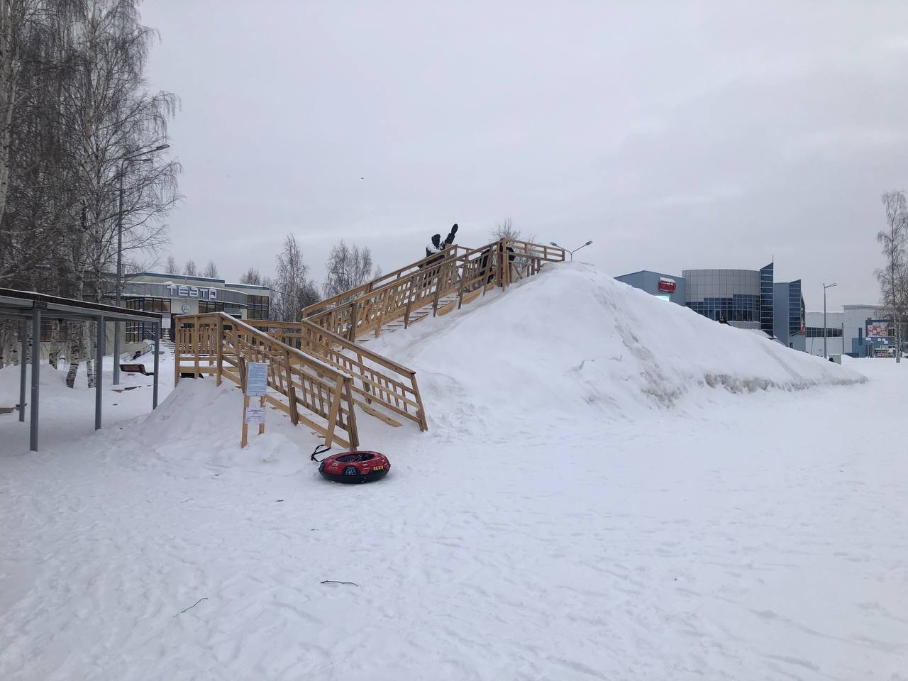 Гуляя утром с Бертой по Ураю