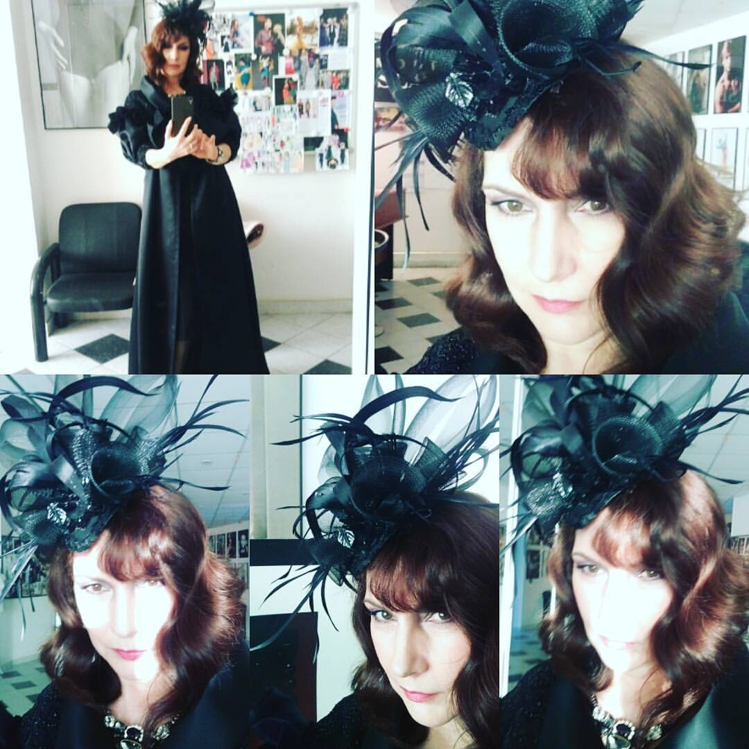 15. Роковой образ