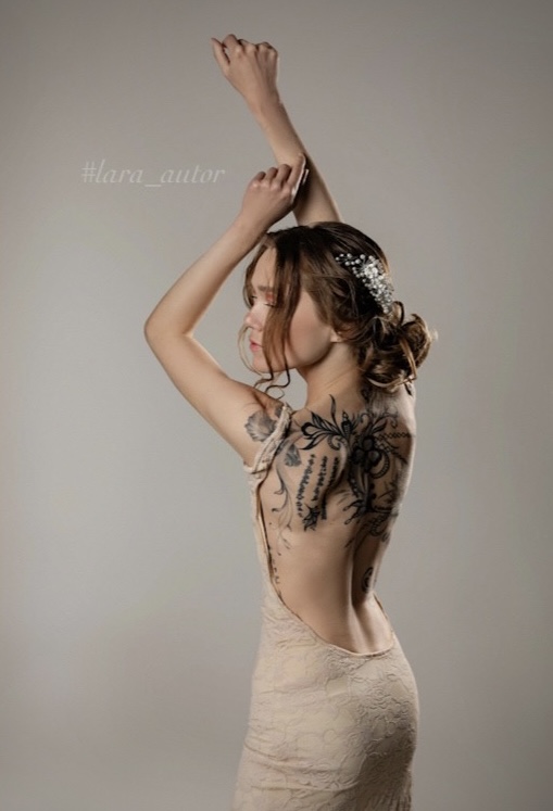 Lady Nude