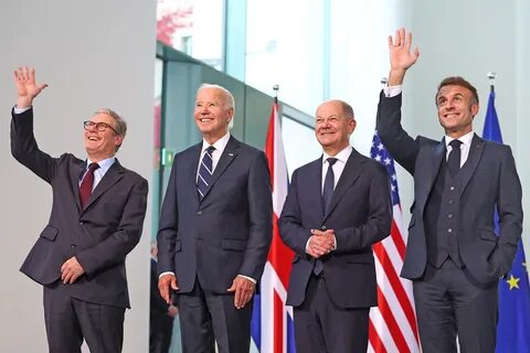Проститутки демократии