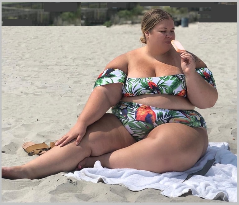 На пустом берегу зря, подумала, ною?