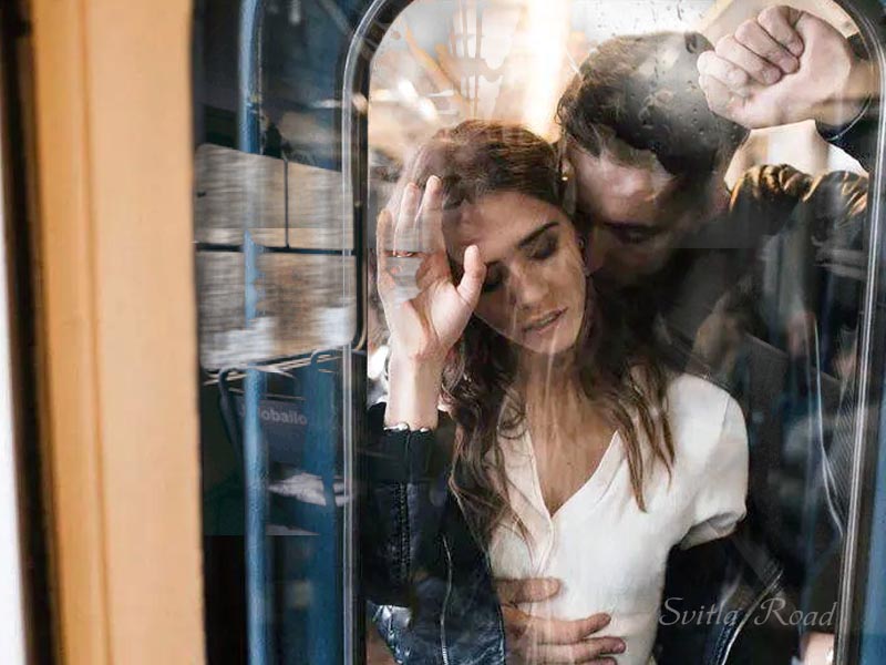 А Жизнь шутила надо мной...