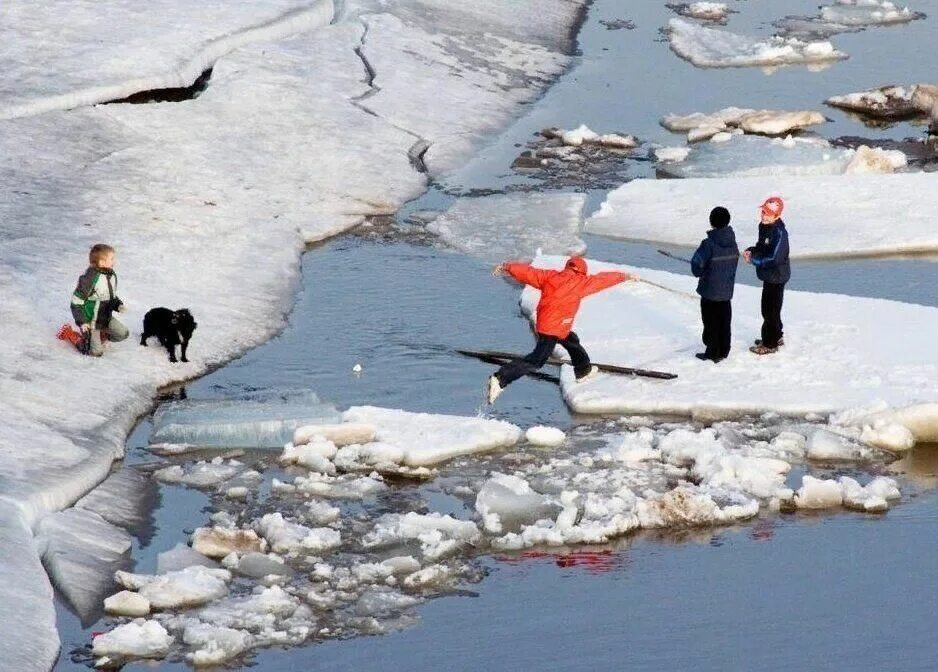 Ласкает бархатом...
