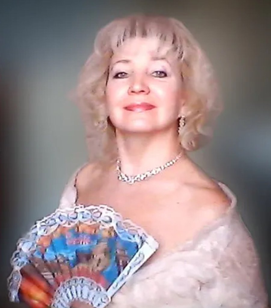 Прекрасная Женщина. Посвящение С. Т. 16270