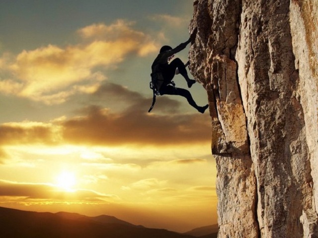 Наша жизнь как скала...