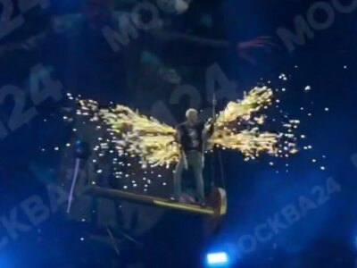 А Филипп, всё равно, будет петь