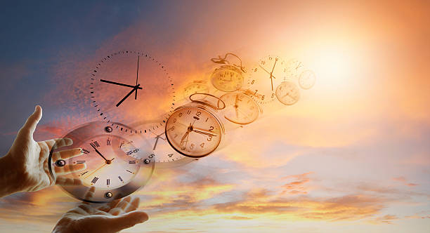 Стрелки старинных часов