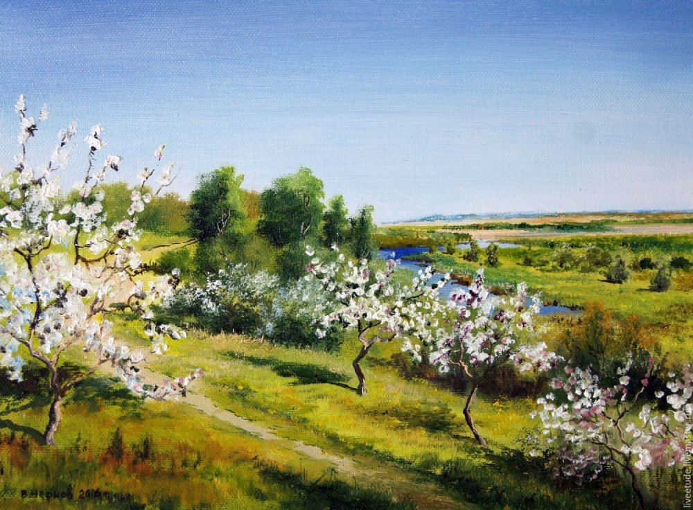 Май ликует и поёт