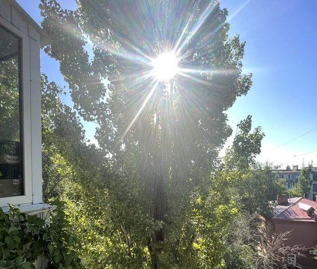 Солнце спряталось