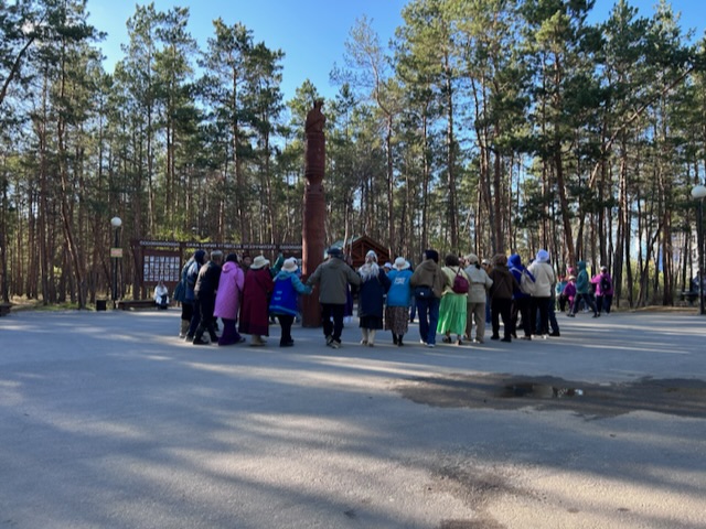 В кругу людей