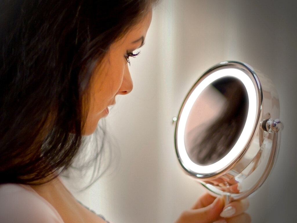 Пыль с зеркал