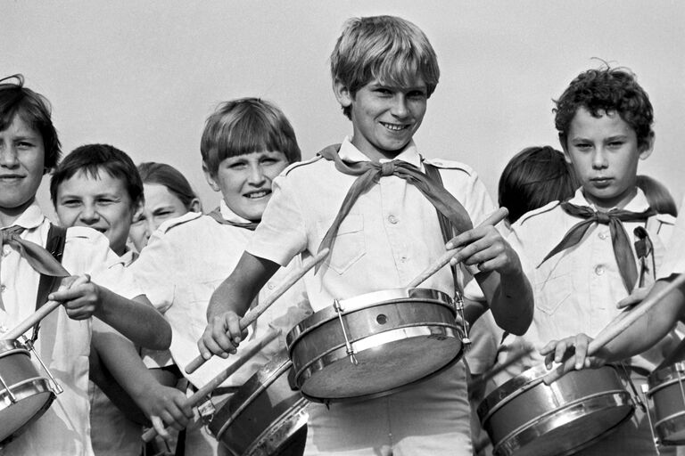 Пионерская любовь