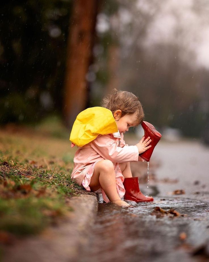 С тоской гляжу в квадрат окна