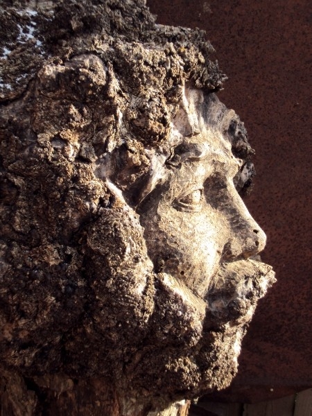 J502 Последнее - молиться - остаётся -