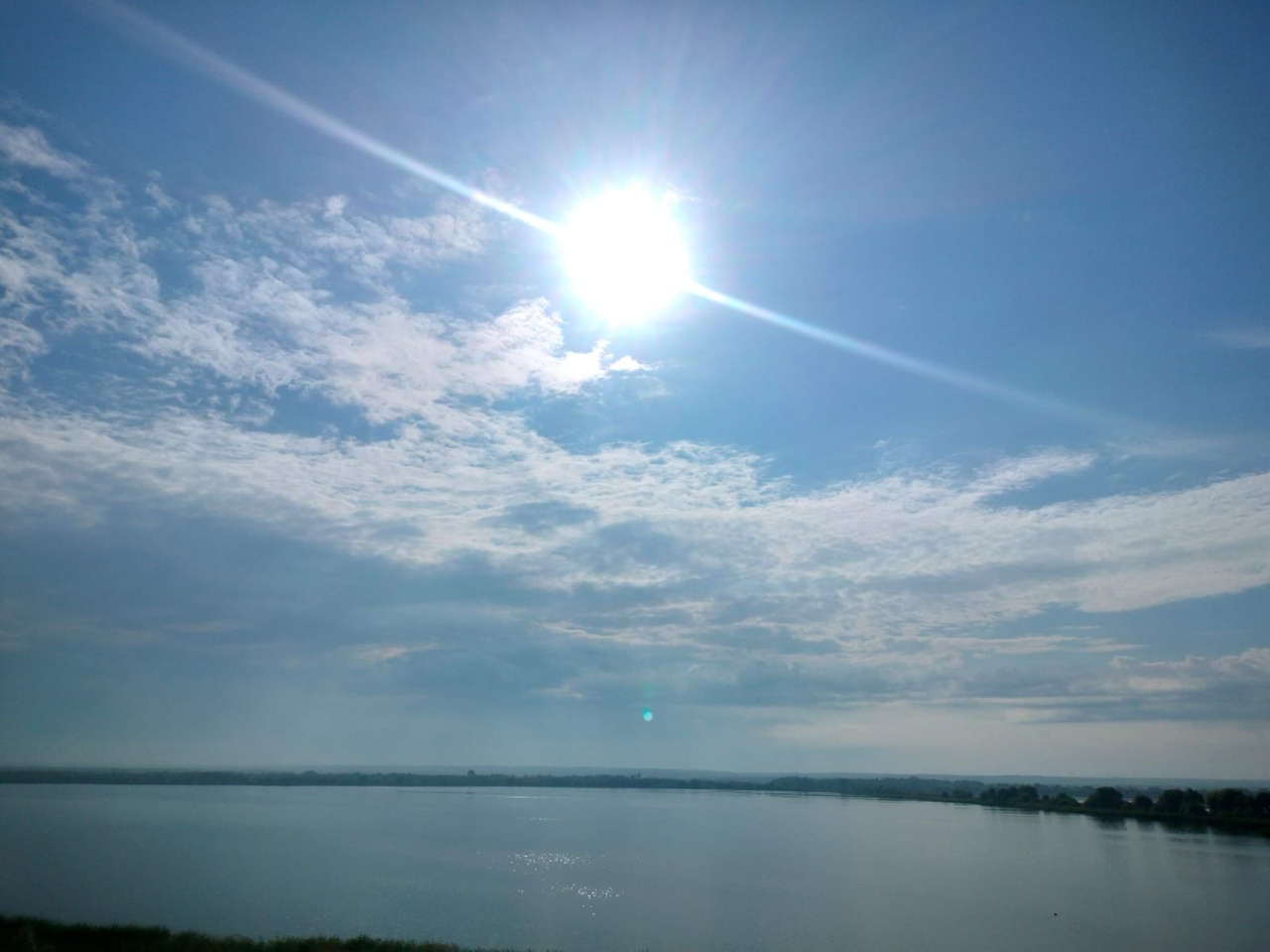 На небе голубом