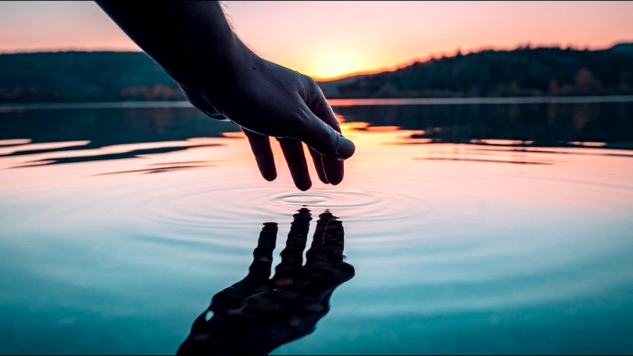 Отражения на воде