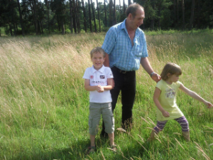 Не рукой, не словцом