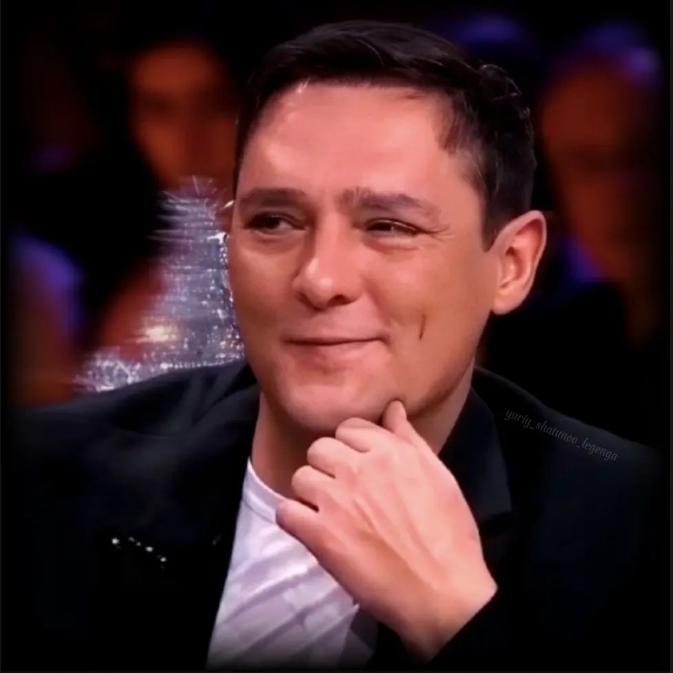 Она уходила