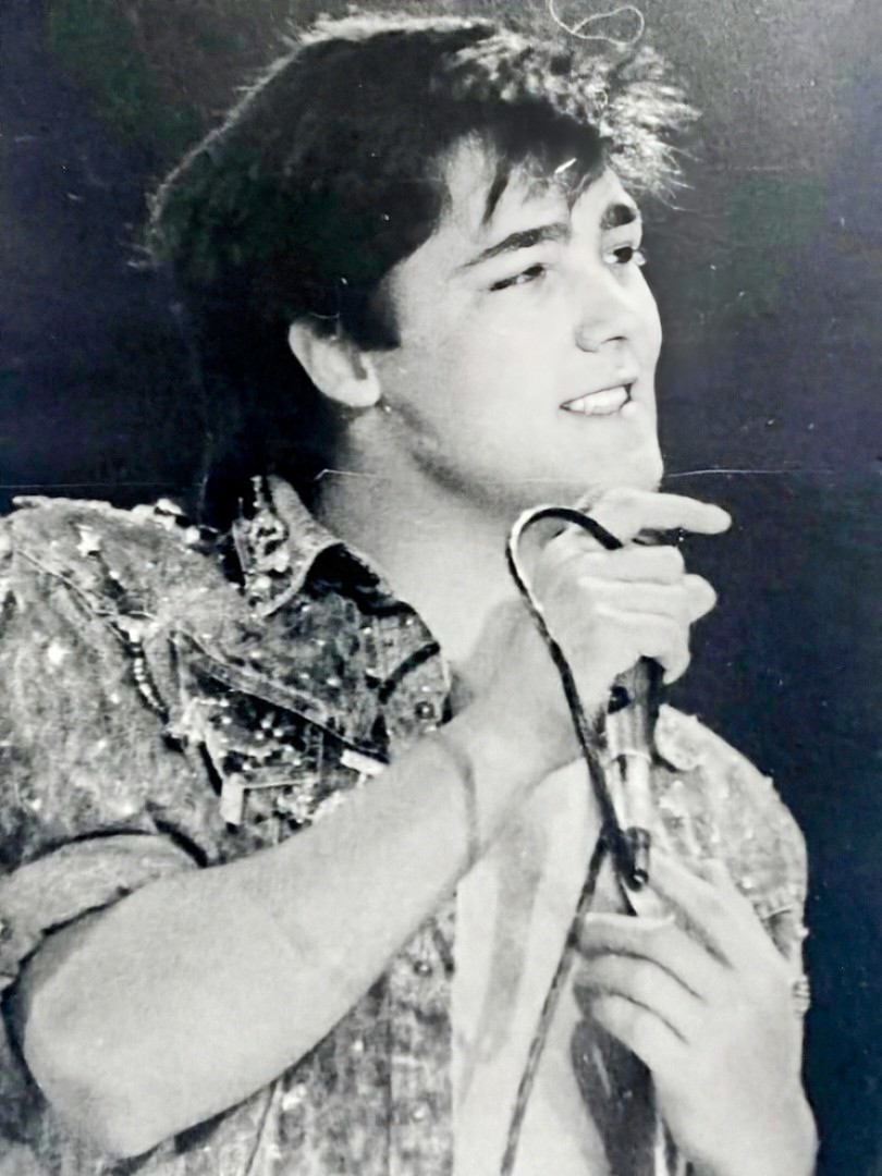 Ласковый мальчишка