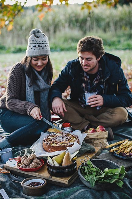 Ни тёртым калачом