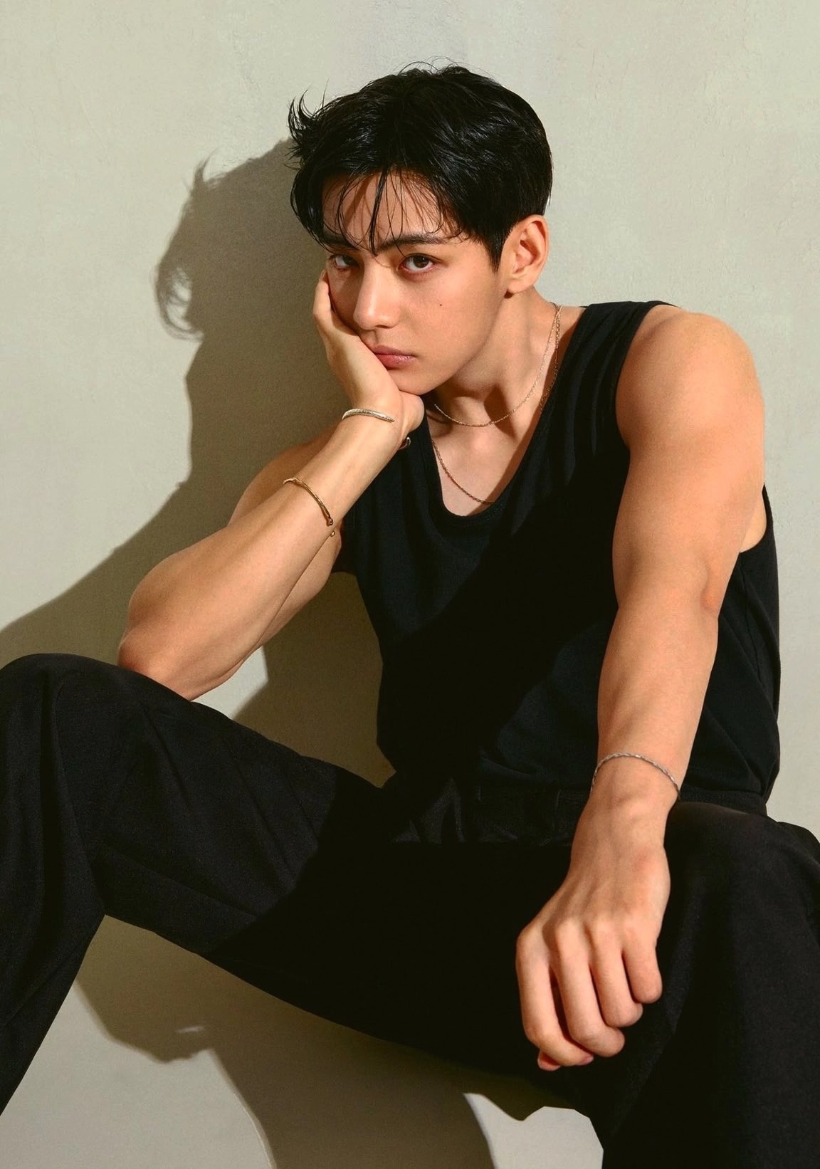 Облака по небу плывут