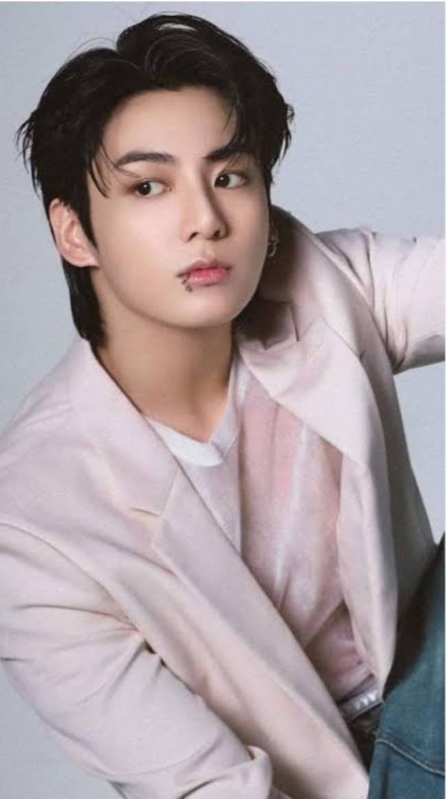 С днём рождения, Golden Maknae!