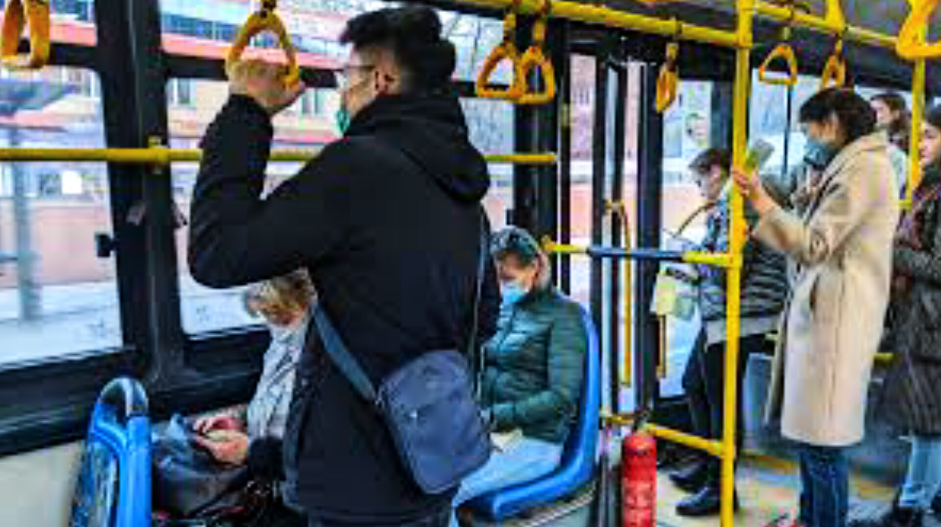 Не стой в проходе