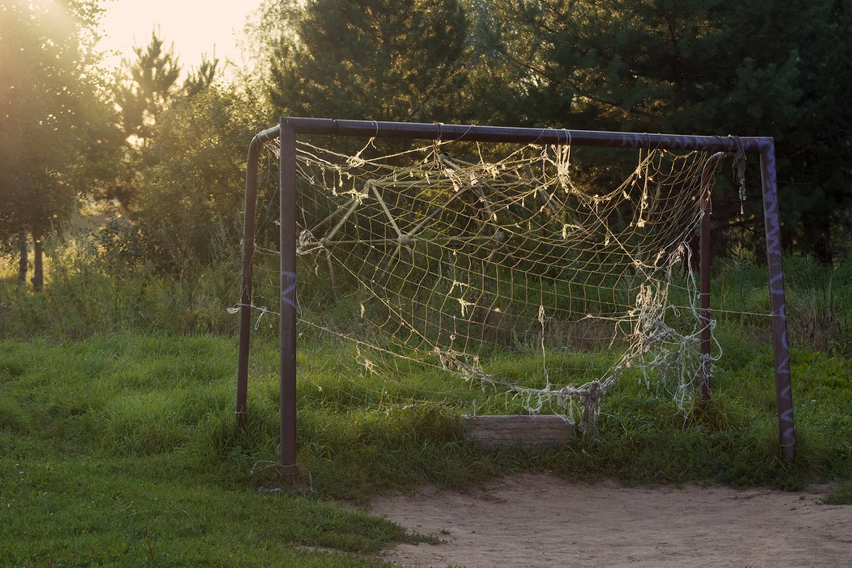 Пустой двор