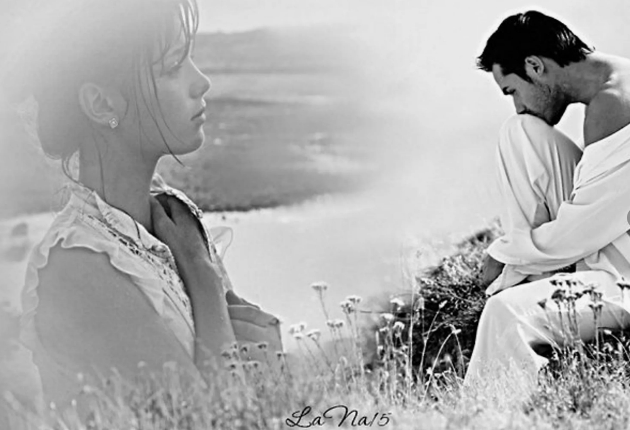 Не удержать любовь былую