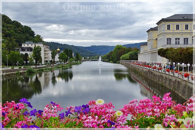 Шесть секунд поцелуя. Остров жизни