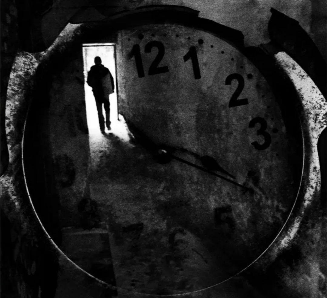 Она стелила долго одеяло...