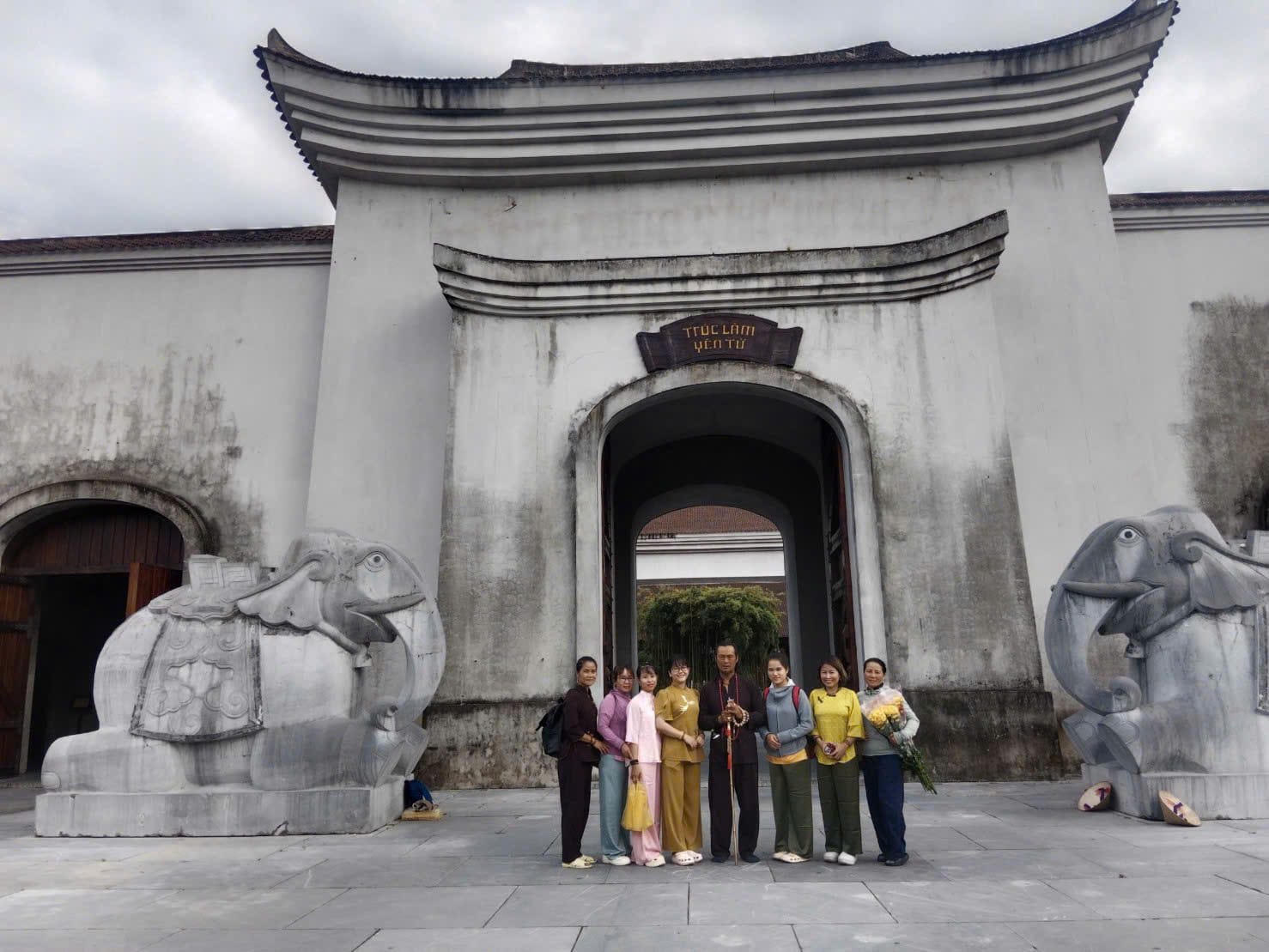 Почему слабеют некоторые линии буддизма?