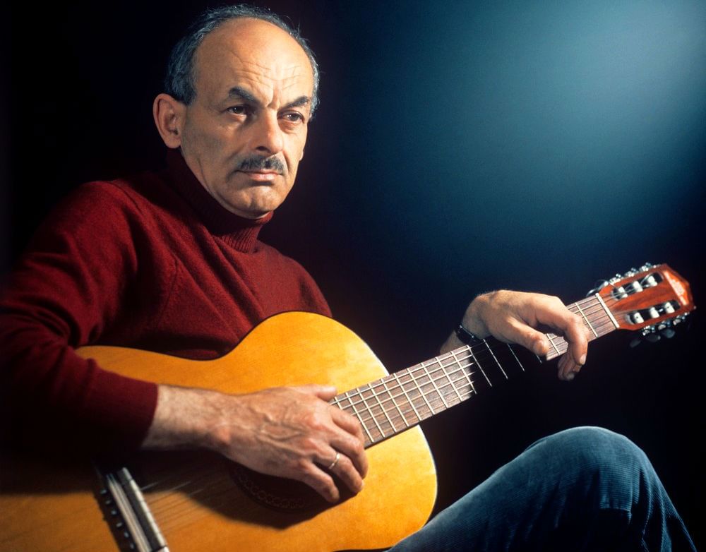 Дорогому Окуджаве