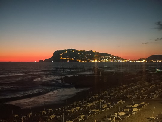 В первозданной своей наготе