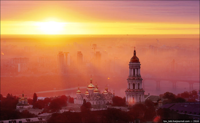 Ангелы на небе в спасе..
