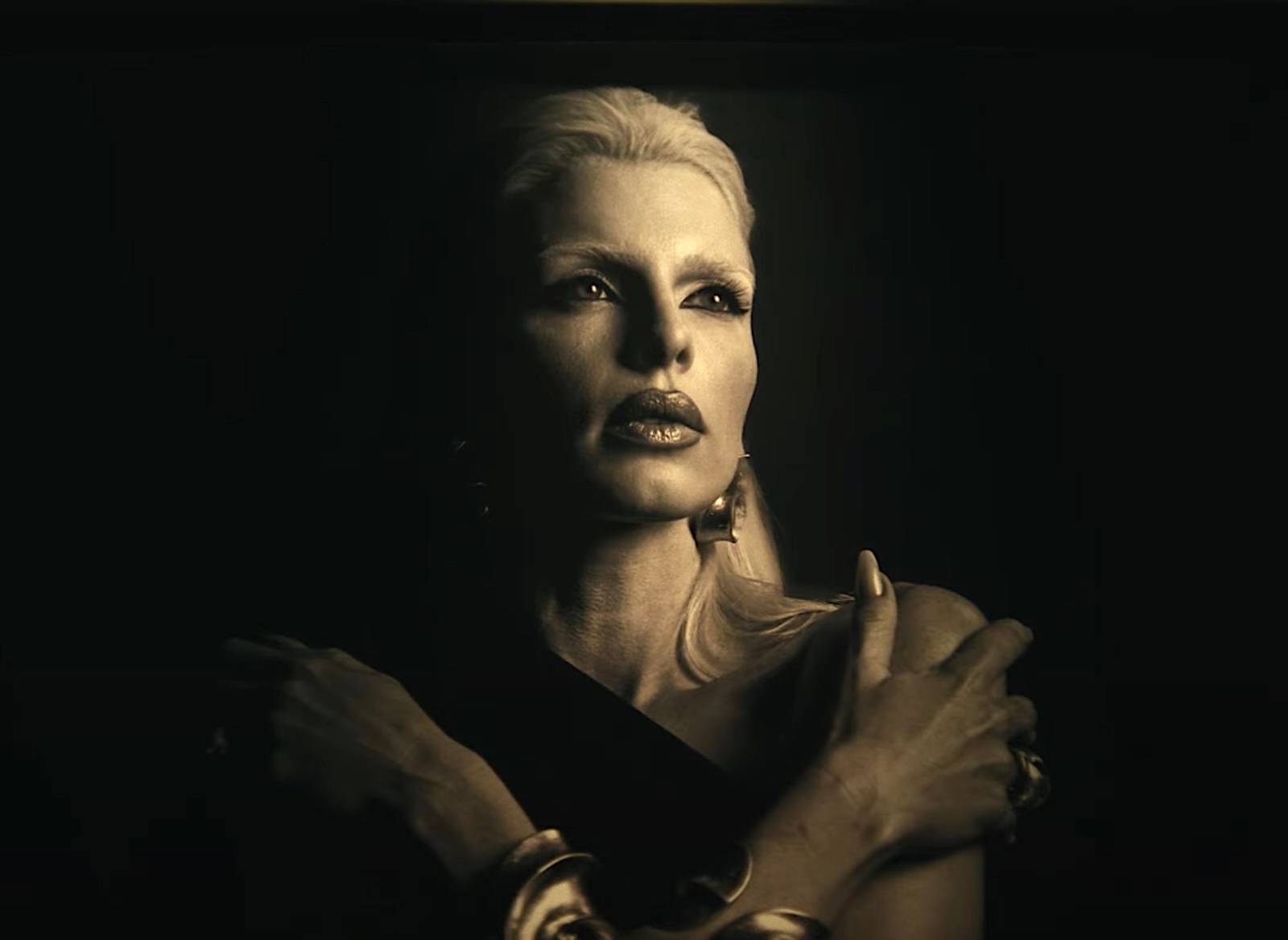 Ни слова о любви!