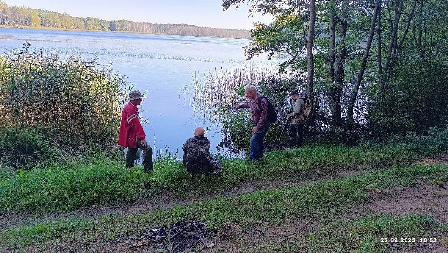 Обжигает роса...