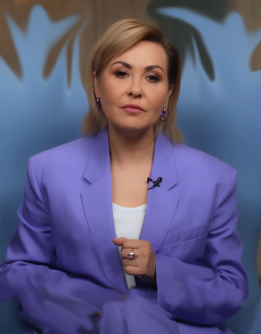 Так достаётся в деревне хлеб,