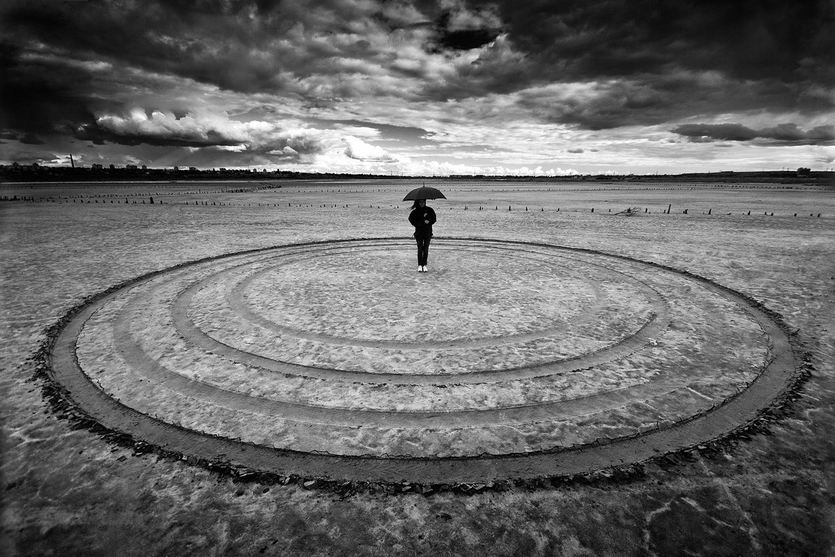 Иду по замкнутому кругу